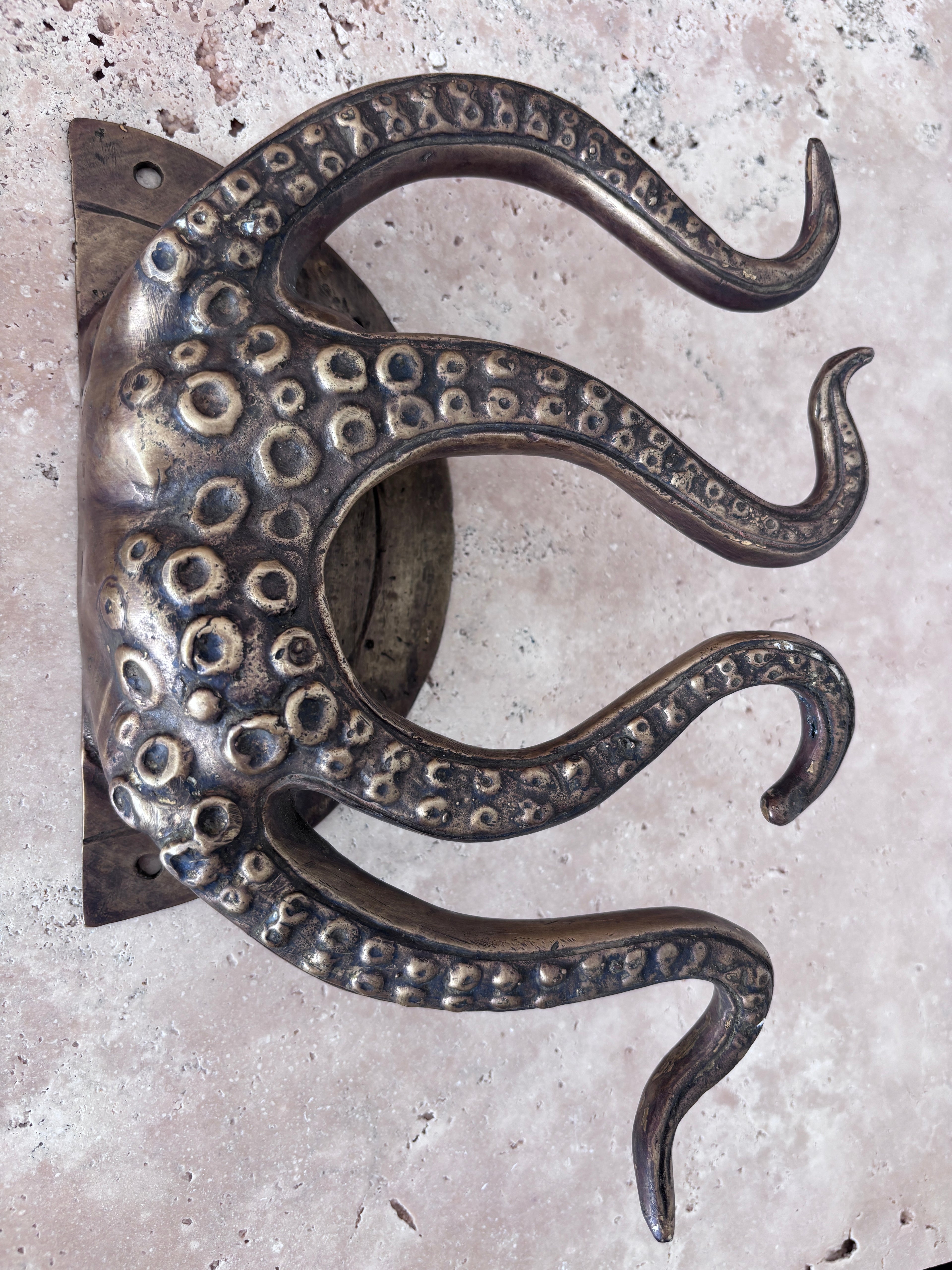 Octopus Tentacle Pull Handle (L)