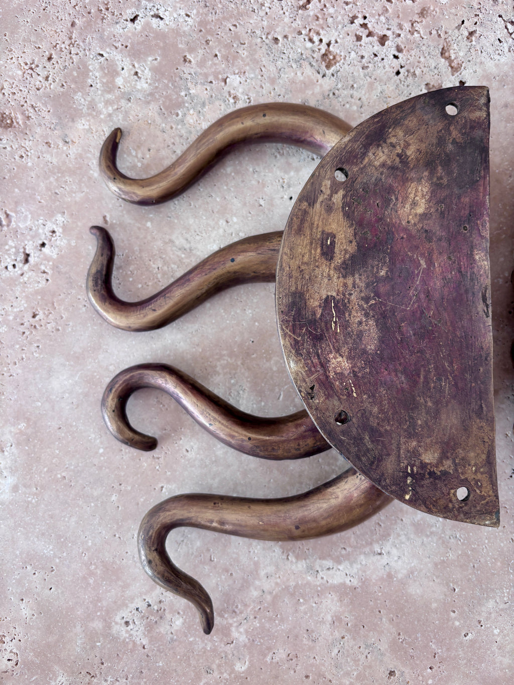 Octopus Tentacle Pull Handle (R)