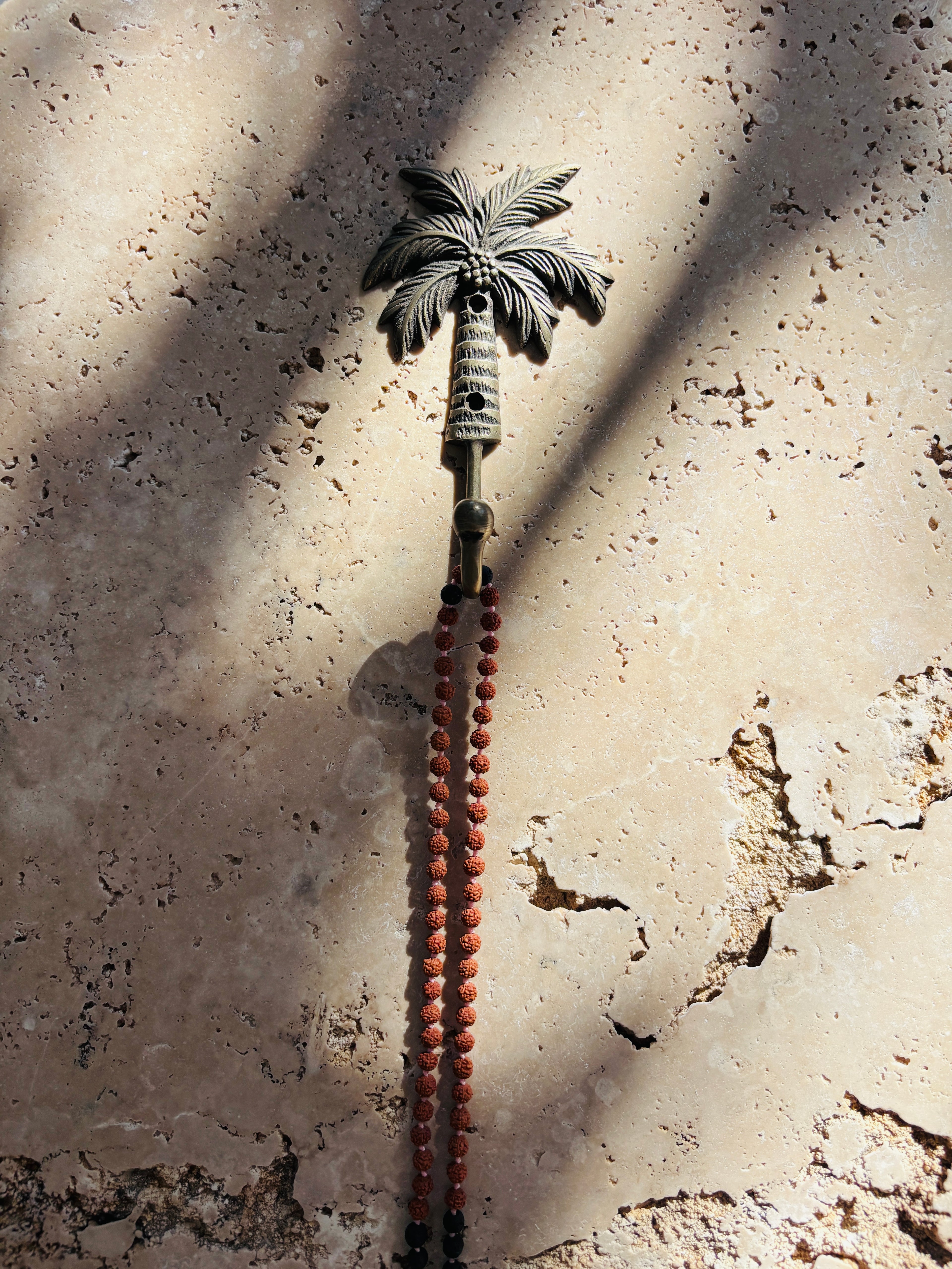 Coconut Palm Hook | Large
